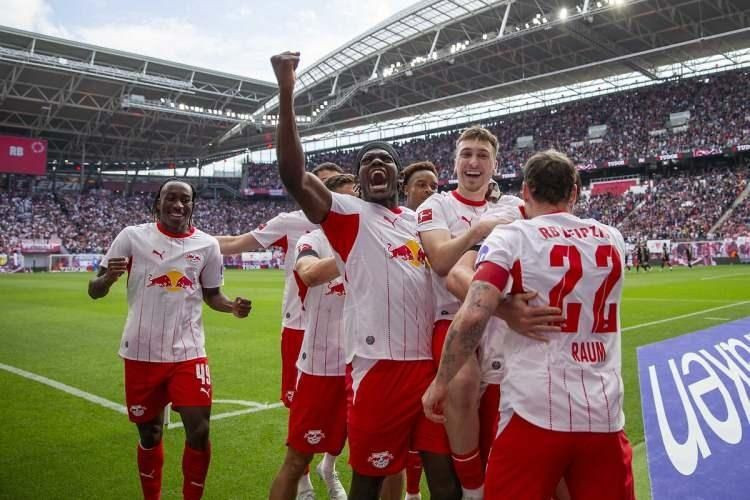 Şampiyonlar Ligi'ne katılacak takımlar belli oldu: Galatasaray dahil 29 takım... - Fotoğraf: 17