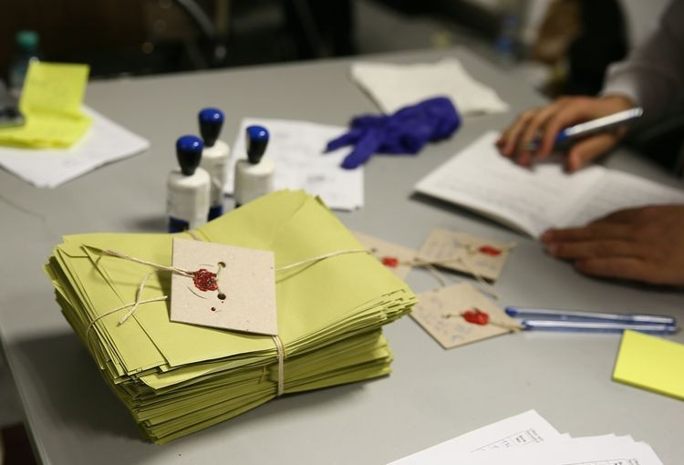 Son ankette partilerin oy oranları şaşırttı; 6 binden fazla seçmenle yapıldı - Resim: 1