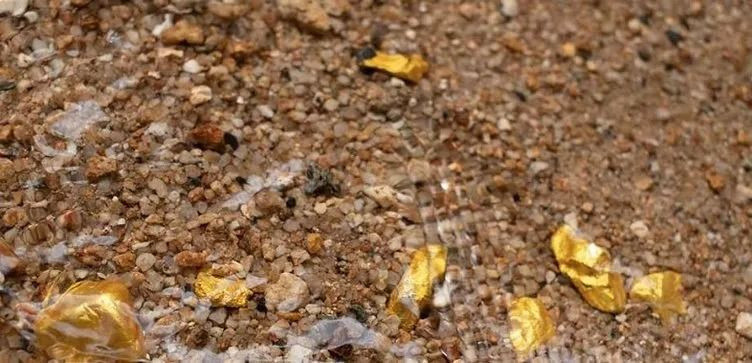 Haftada 13 gram altın çıkarıyor! - Fotoğraf: 3