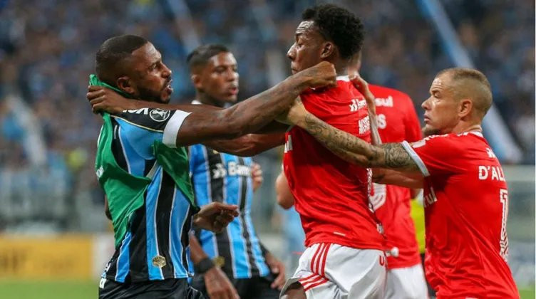 Dünyanın en büyük 15 derbisi: Galatasaray-Fenerbahçe listeyi altüst etti... - Fotoğraf: 6