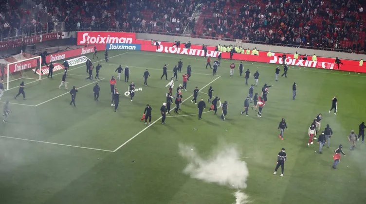 Dünyanın en büyük 15 derbisi: Galatasaray-Fenerbahçe listeyi altüst etti... - Fotoğraf: 3