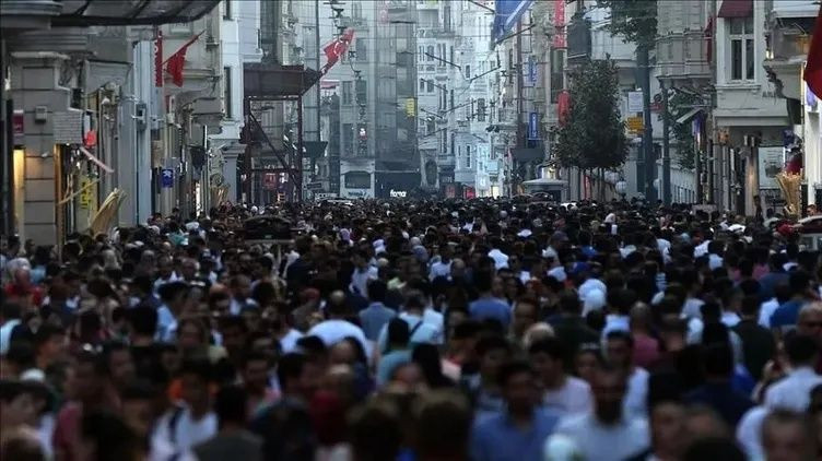 Türkiye'de kadın ve erkeklerin ortalama yaşam süresi: Biri daha uzun, biri daha sağlıklı... - Fotoğraf: 10