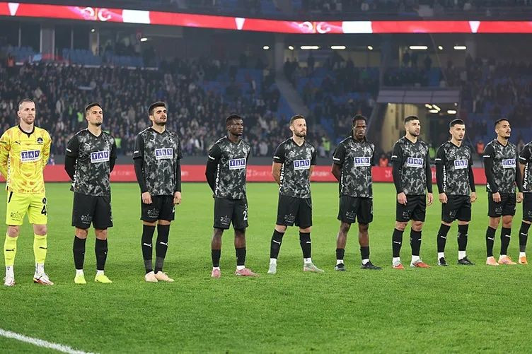 İşte Süper Lig'de en çok penaltı kazanan takım: Tam 9 kez kullandılar - Fotoğraf: 11