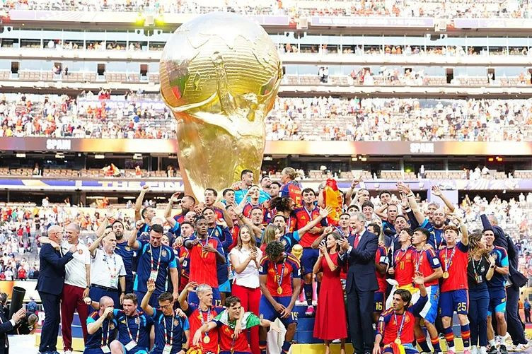 Dünya Kupası'nın en iyi ilk 11'i belli oldu! Süper Lig'den 1 oyuncu var - Fotoğraf: 2