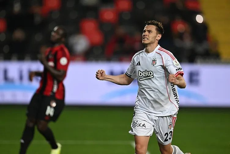 Beşiktaş’ta büyük temizlik başlıyor: Yeni sezonda olmayacaklar... - Fotoğraf: 9