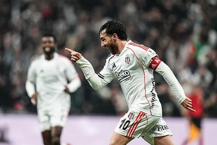 Süper Lig'in asist kralı belli oldu! Yıldız isim tek başına zirvede... - Fotoğraf: 6