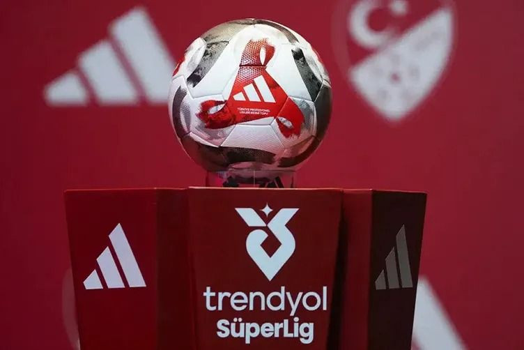 Süper Lig gol krallığı yarışında fark açılıyor: Osimhen'e büyük şok! - Resim: 1