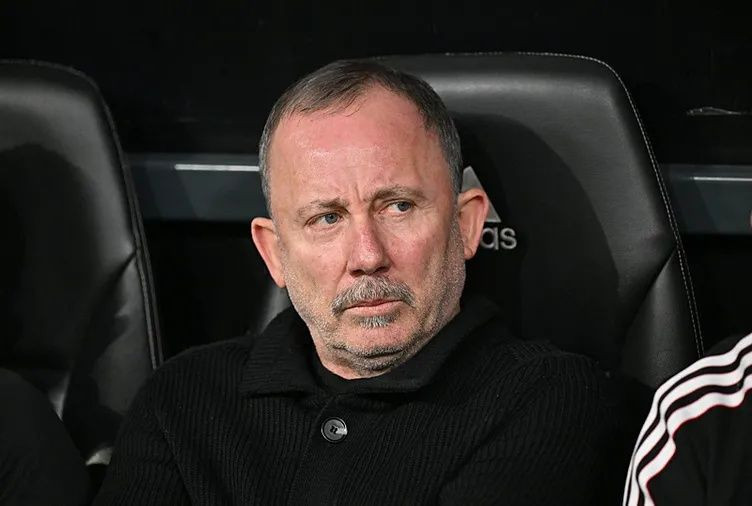 Beşiktaş’ta büyük temizlik başlıyor: Yeni sezonda olmayacaklar... - Fotoğraf: 6