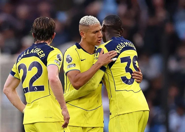 UEFA kulüpler sıralaması belli oldu: Fenerbahçe'den Galatasaray'a büyük fark! - Fotoğraf: 14