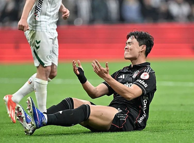 Beşiktaş’ta büyük temizlik başlıyor: Yeni sezonda olmayacaklar... - Fotoğraf: 3