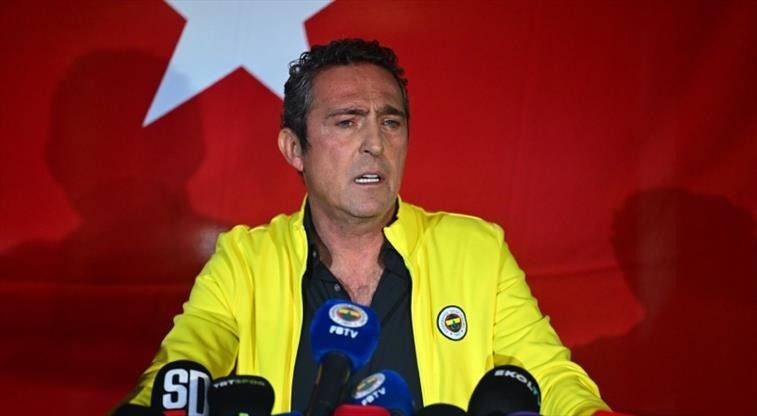 Ali Koç küplere bindi! Dursun Özbek'e olay cevap: Gel GS TV'ye çıkalım - Resim: 3