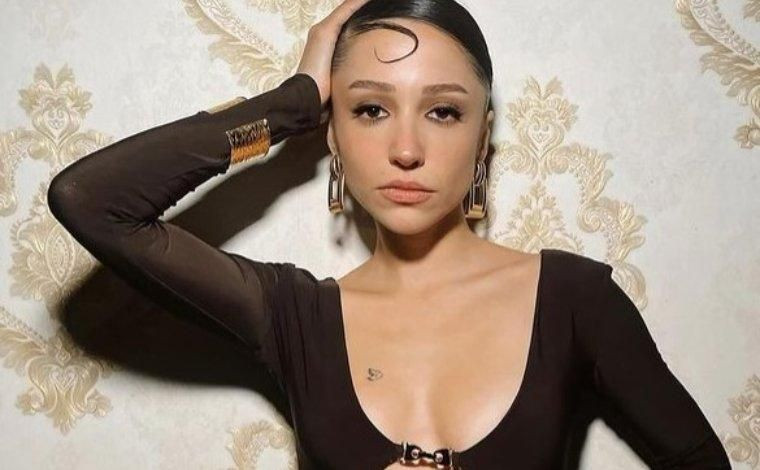 Karnaval JoyTürk’ün 22’nci, Süper FM’in 33’üncü yaşını Zeynep Bastık ile kutladı - Resim: 2