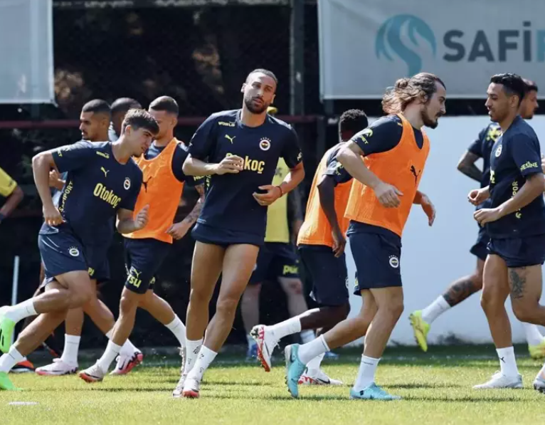 Mourinho antrenmanda 'senden olmaz' demişti! Yıldız isme kapıyı gösterdi, kendine başka takım bul - Resim: 3