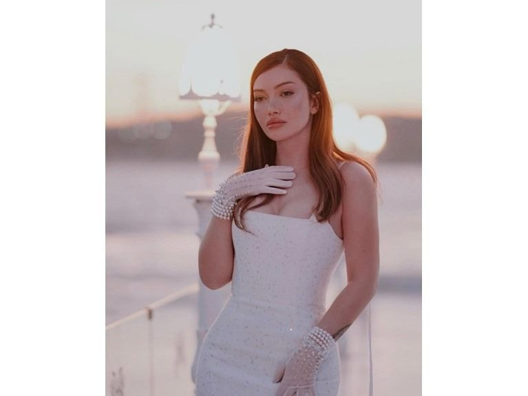 Danla Bilic'ten estetik itirafı: Yalvarıyorum kimse yaptırmasın - Resim: 1