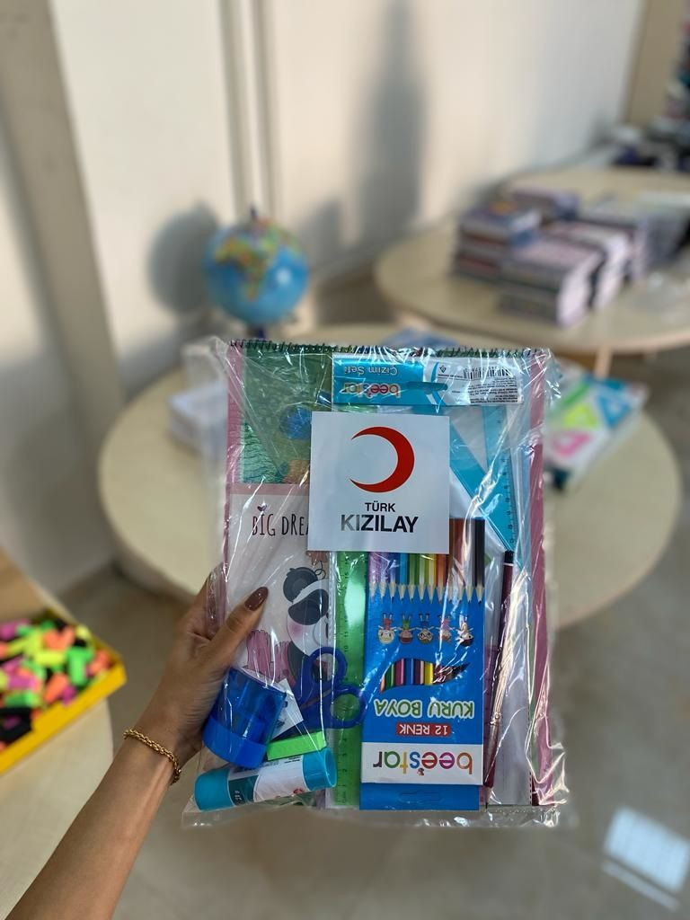Kızılay'dan 85 bin öğrenciye eğitim yardımı - Resim: 1
