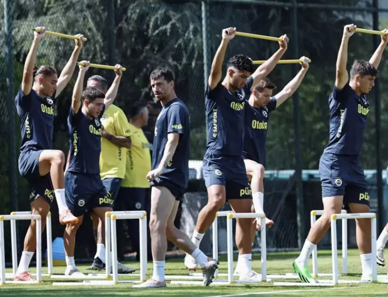Mourinho antrenmanda 'senden olmaz' demişti! Yıldız isme kapıyı gösterdi, kendine başka takım bul - Resim: 4