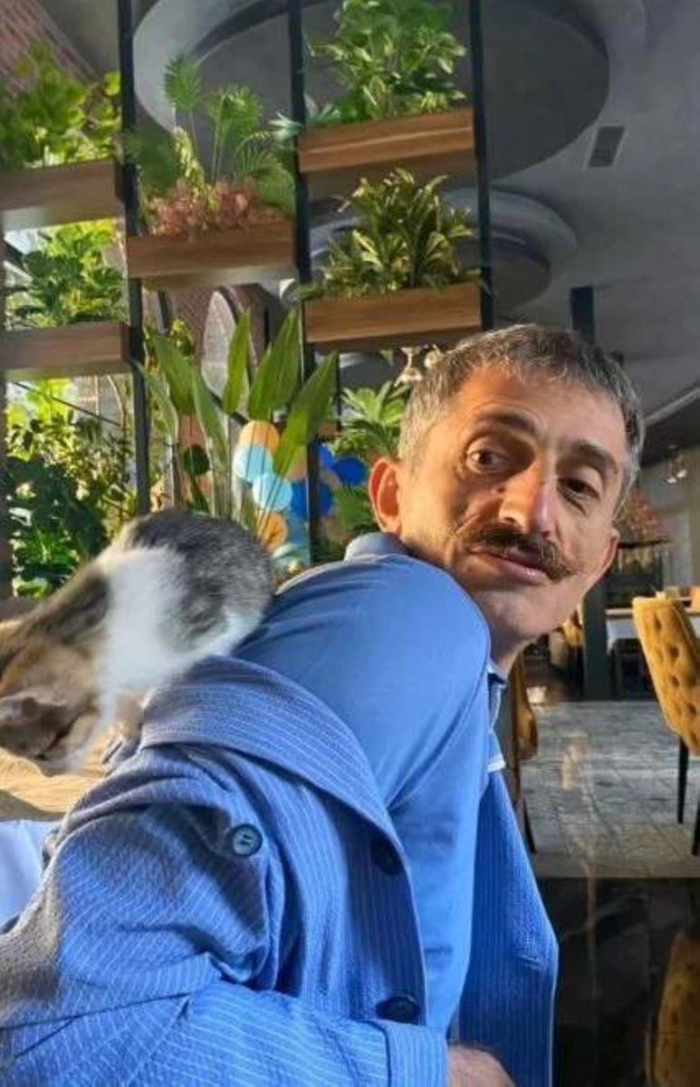 Metin Keçeci: “Ben de halktan biriyim, karton taşıdım diye dramatize etmeyin” - Resim: 2