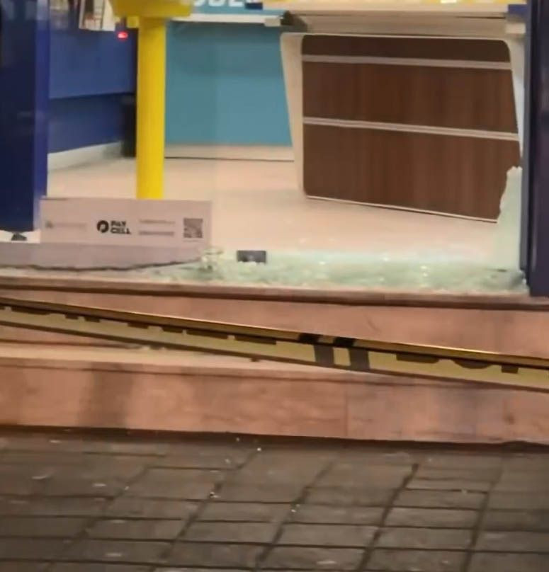 Mardin'de iş yerine silahlı saldırı - Resim: 1