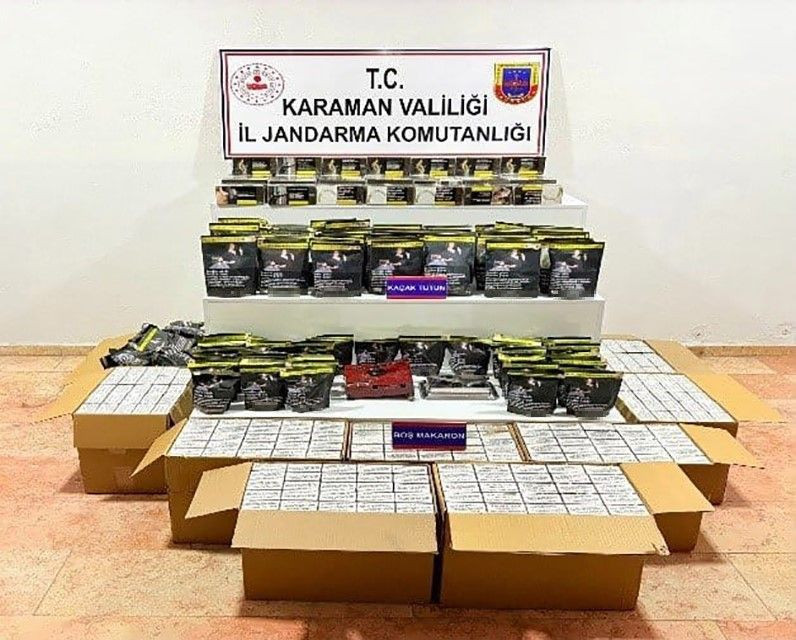 Karaman'da kaçak sigara ile 420 adet fosil ele geçirildi - Resim: 2