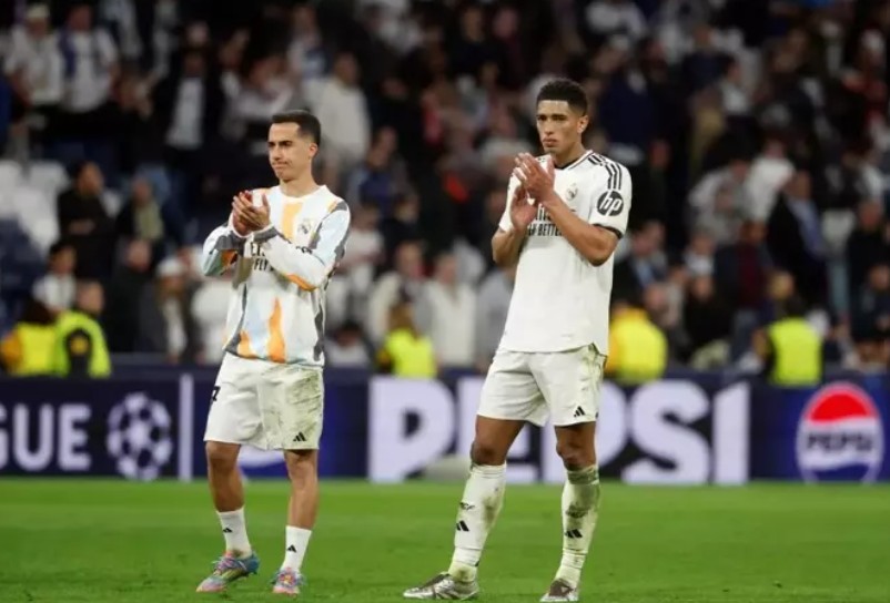 Real Madrid'e Devler Ligi'nden güle güle! Arda Güler oyuna hiç girmedi... 'Seni zavallı iğrenç palyaço!' - Resim: 1