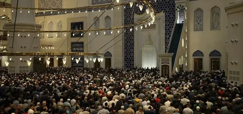 Cuma hutbesi yayımlandı: Diyanet 31 Mart Cuma hutbesi konusu ne? "Zekat: İslam'ın Dayanışma Köprüsü" - Fotoğraf: 2