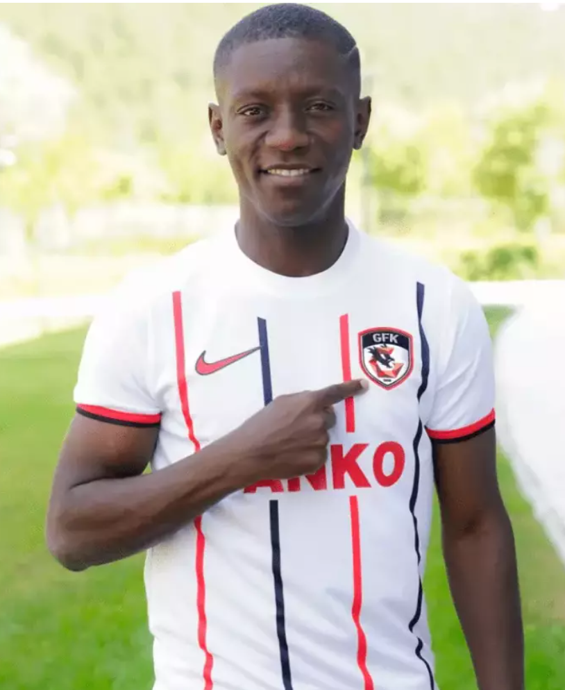 Süper Lig'de biten tüm transferler listesi; İşte yaz transfer dönemine damga vuran isimler - Fotoğraf: 119