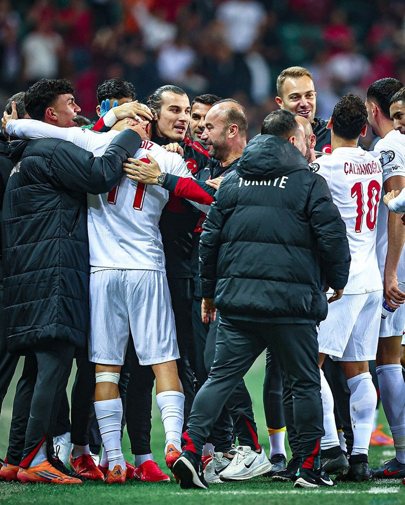 Ünlü futbolcunun menajeri o diyaloğu anlattı: "Burası Fenerbahçe, bizde nasıl oynasın bu çocuk" - Resim: 4