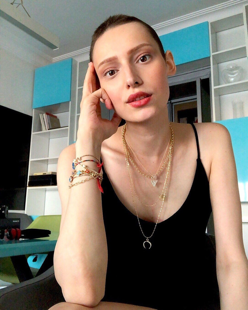 Neslican Tay'ın hayatı film oluyor! Neslican'ı Neslihan Atagül oynayacak - Resim: 4