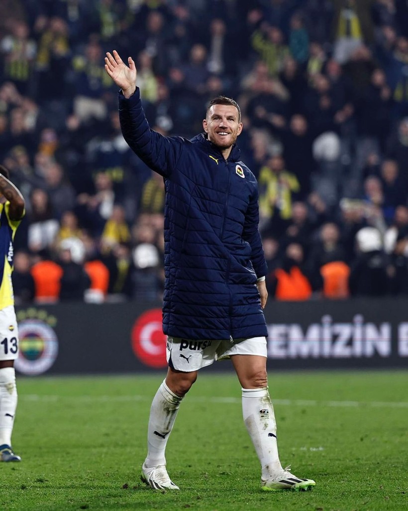 Şok iddia! Dzeko, Real Madrid’e mi gidiyor? - Resim: 2