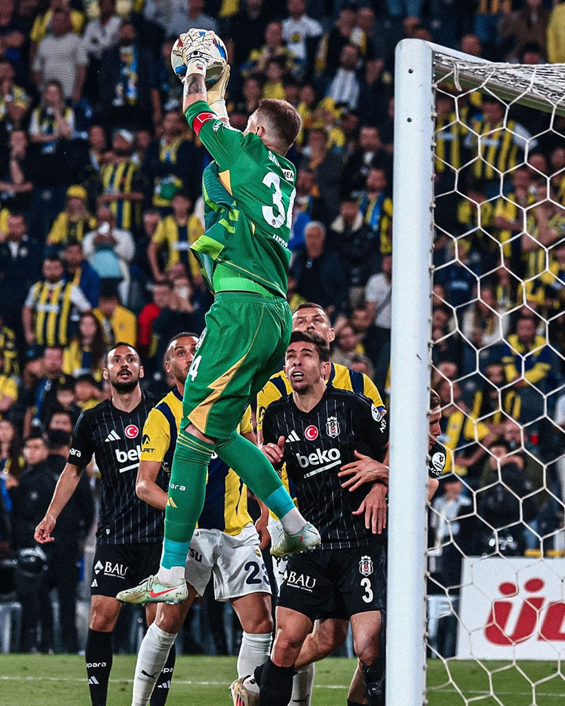 Beşiktaş’ta kaptanlık el değiştirdi, Mert Günok sessizliğini bozdu! - Resim: 4