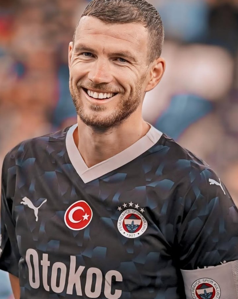 Ve Fenerbahçe'de Edin Dzeko gidiyor; Takımını duyan taraftar şok olacak - Resim: 4