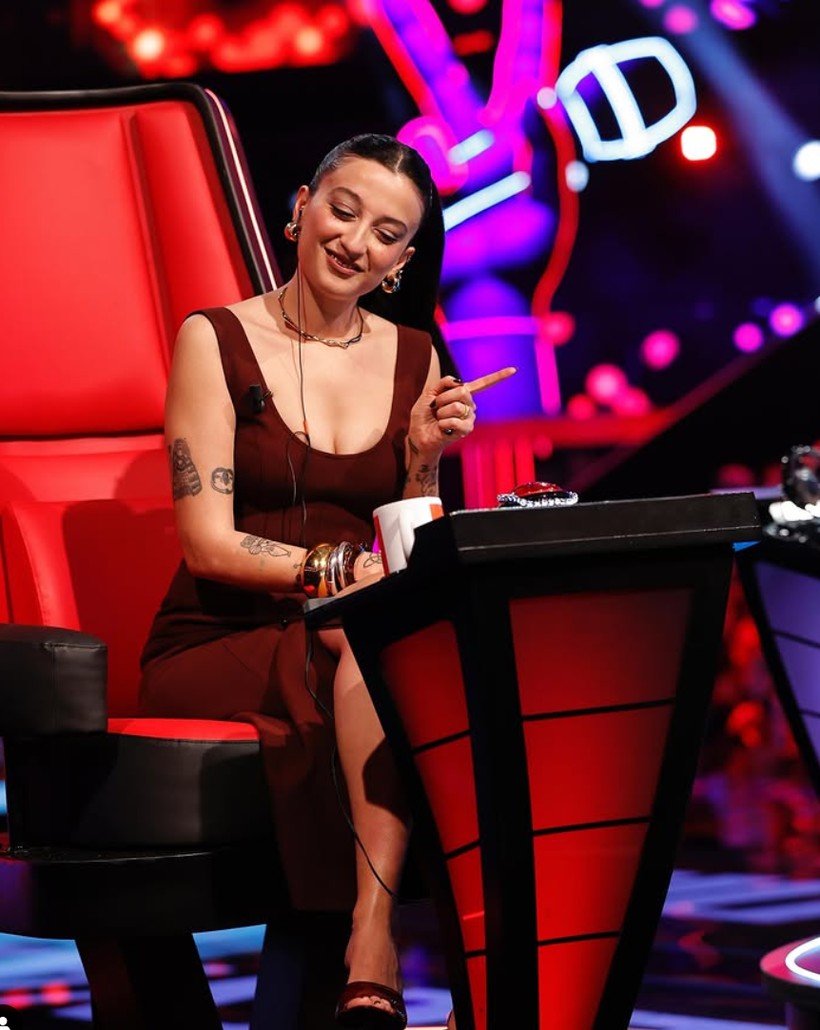 Hadise, Melike Şahin'in kıskandı iddialarına çıldırdı! Fotoğraf paylaşıp not yazdı - Resim: 1