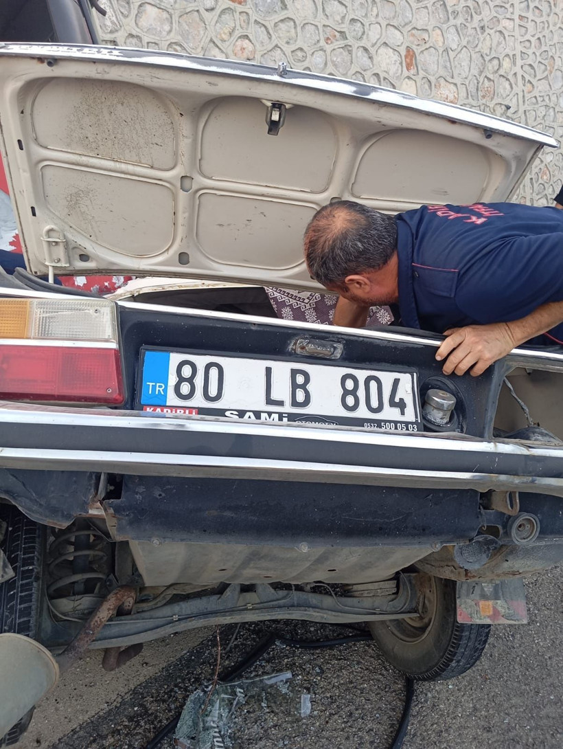 Osmaniye'de TIR ile otomobil çarpıştı; 1 ölü - Resim: 2