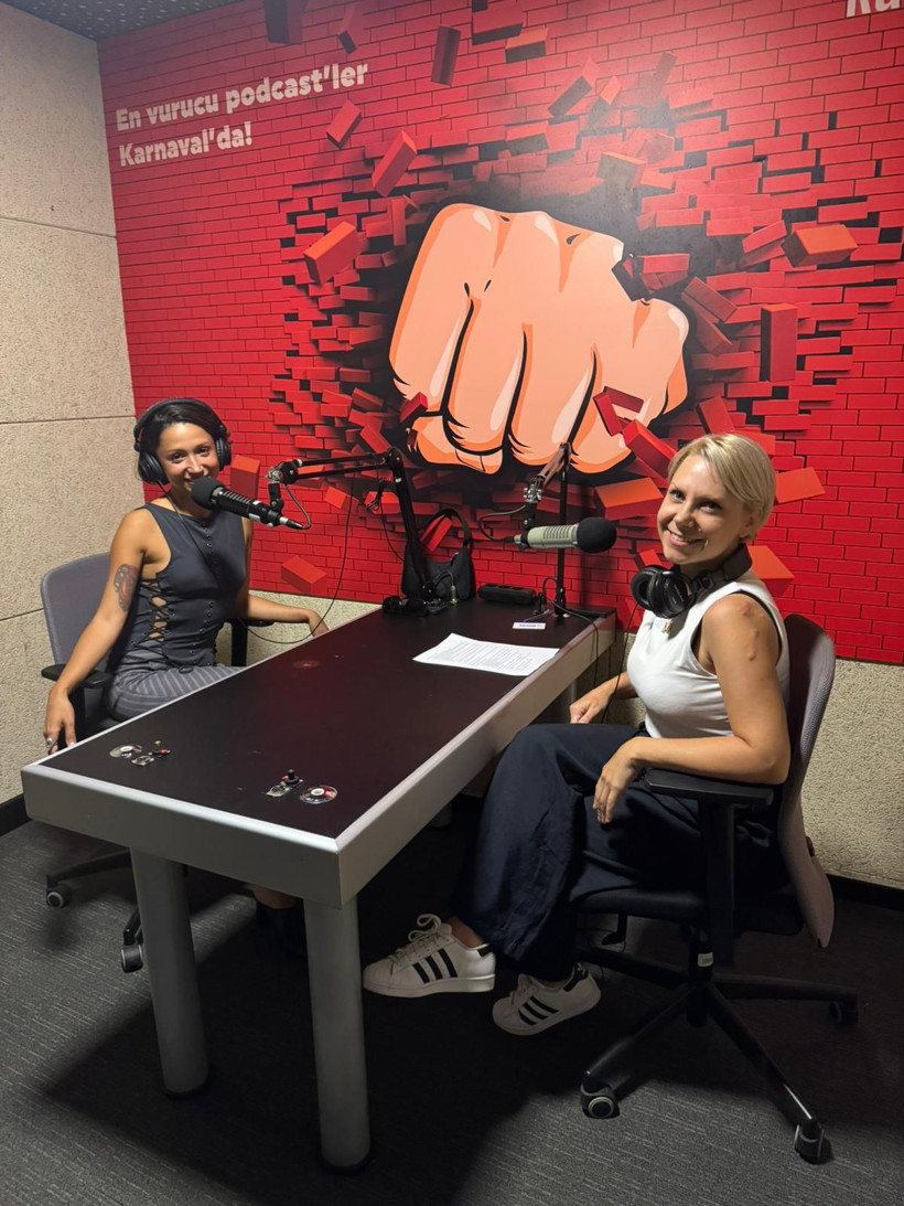 Karnaval JoyTürk’ün 22’nci, Süper FM’in 33’üncü yaşını Zeynep Bastık ile kutladı - Resim: 3