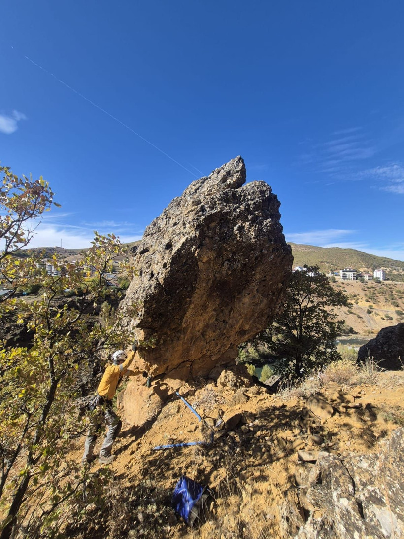Tunceli’de kara yolunda ‘kaya’ tedbiri - Resim: 3