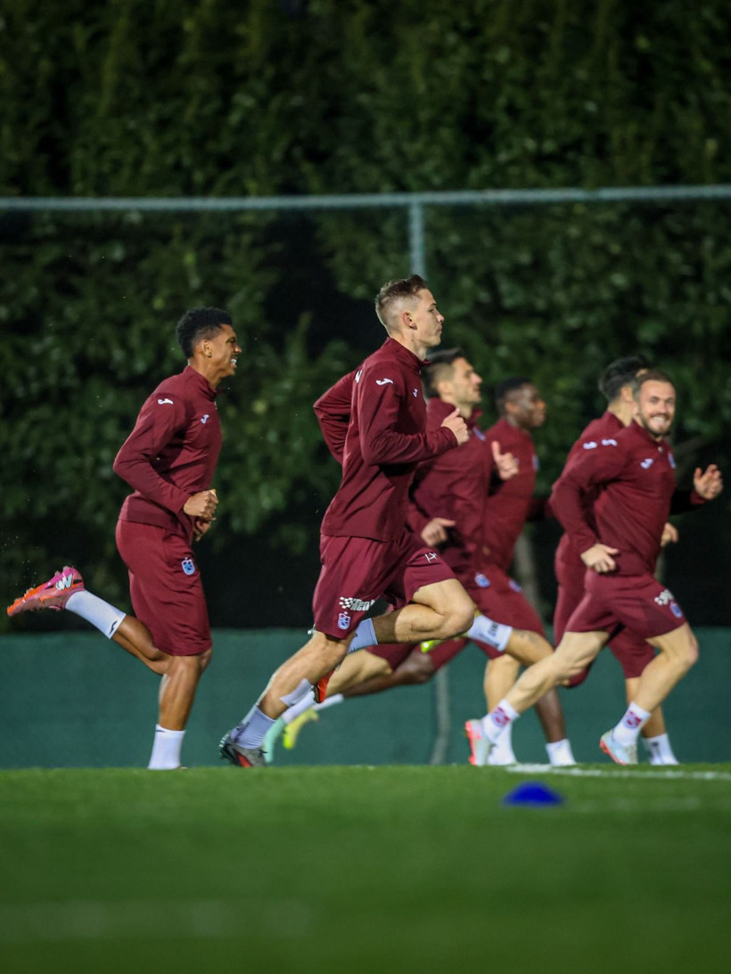 Trabzonspor’da RAMS Başakşehir maçı hazırlıkları sürüyor - Resim: 3