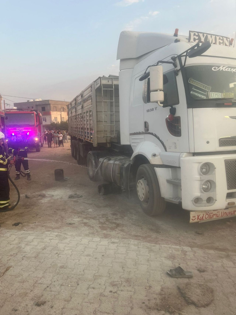 Mardin'de TIR'ın yakıt deposu patladı: 7 yaralı - Fotoğraf: 2