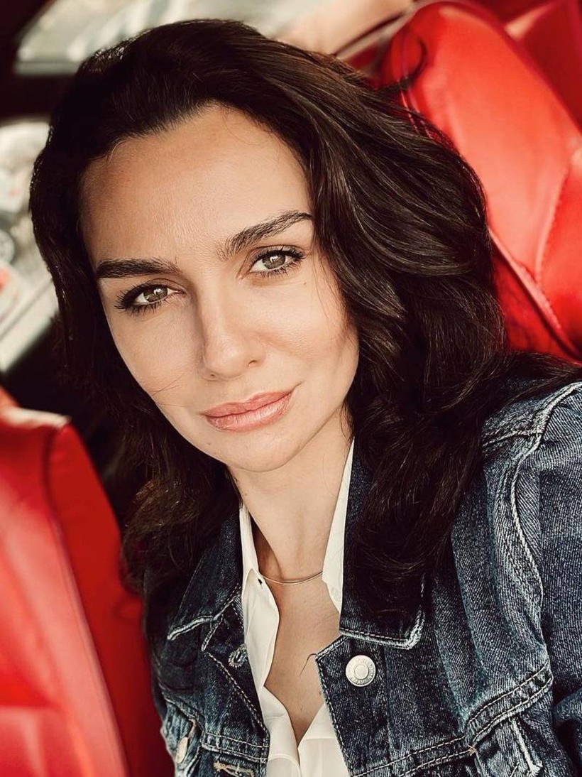 Birce Akalay sitem etti: Bunlar azıtmış, aman dikkat - Resim: 1
