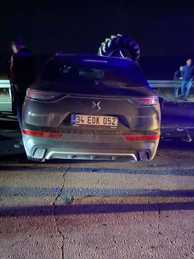 Mardin'de cip ile traktör çarpıştı: 3 yaralı - Resim: 4