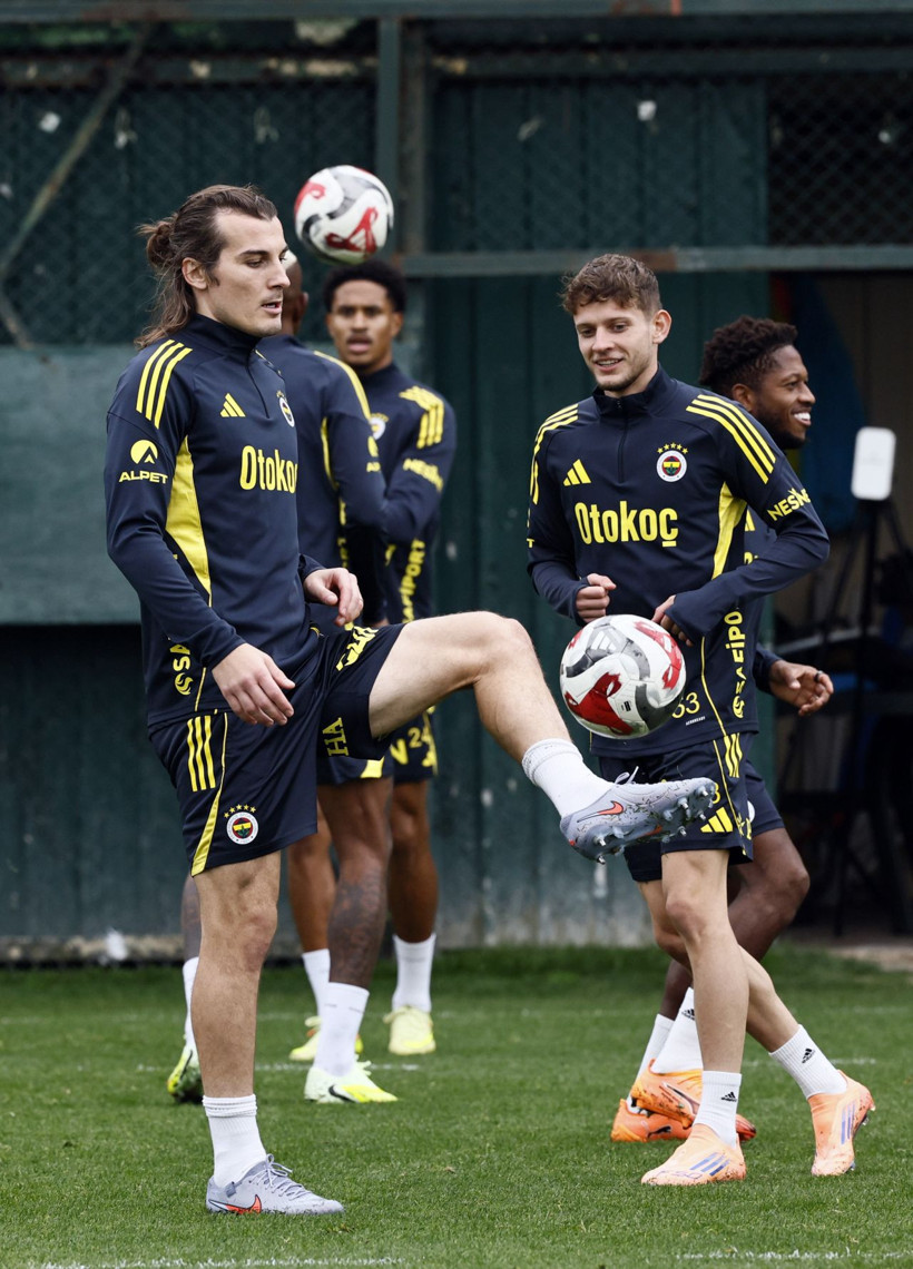 Fenerbahçe’de yeniden yapılanma: Scout ekibinden dört isimle yollar ayrıldı - Resim: 2