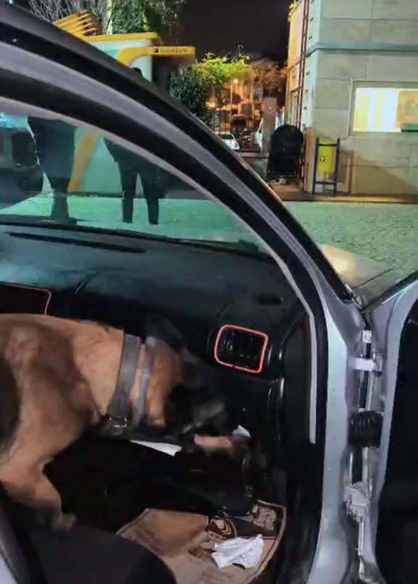 İzmir'de uyuşturucu operasyonu: 3 kişi gözaltına alındı - Resim: 1