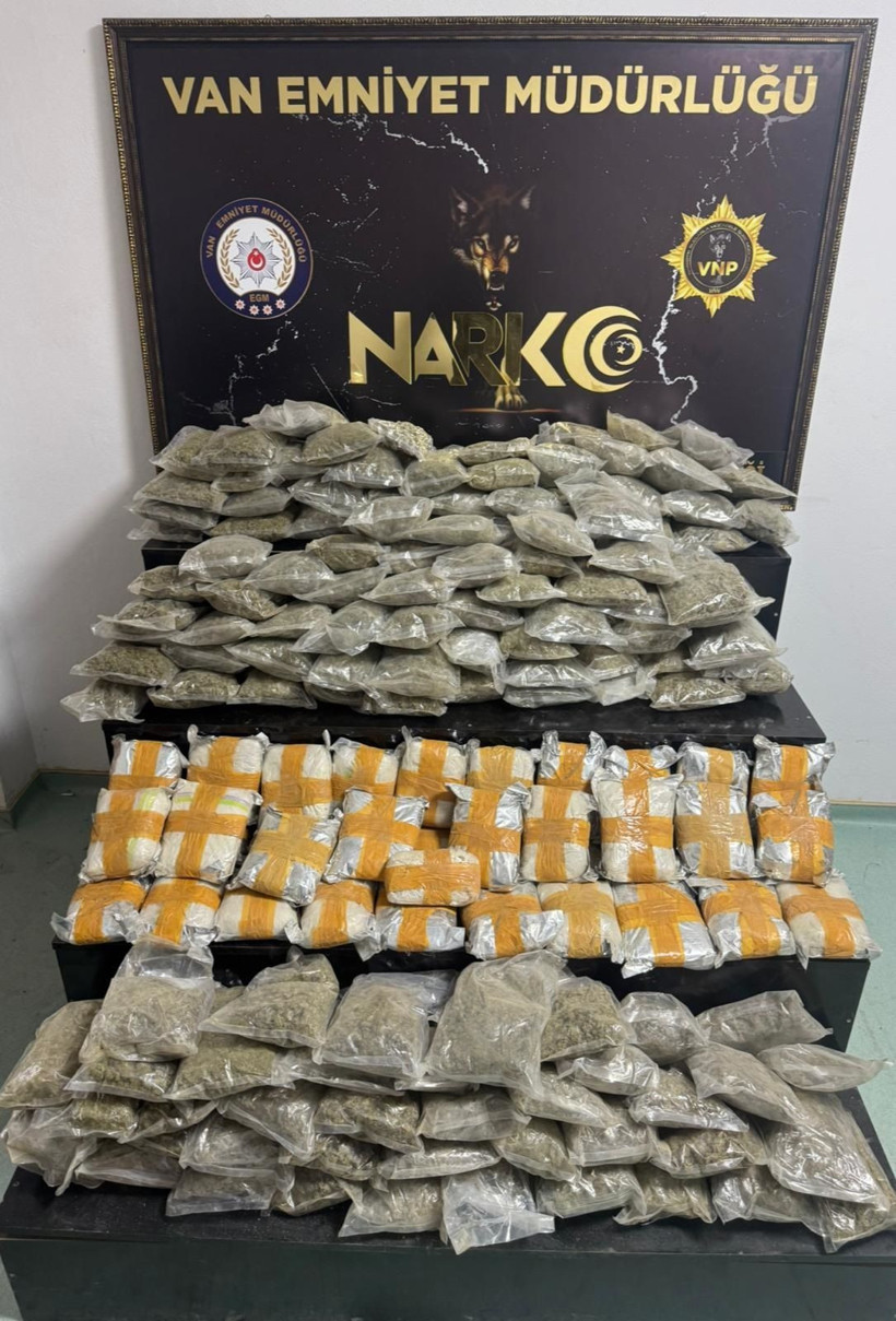 Van'da 134 kilo uyuşturucu ele geçirildi; 6 tutuklama - Resim: 1