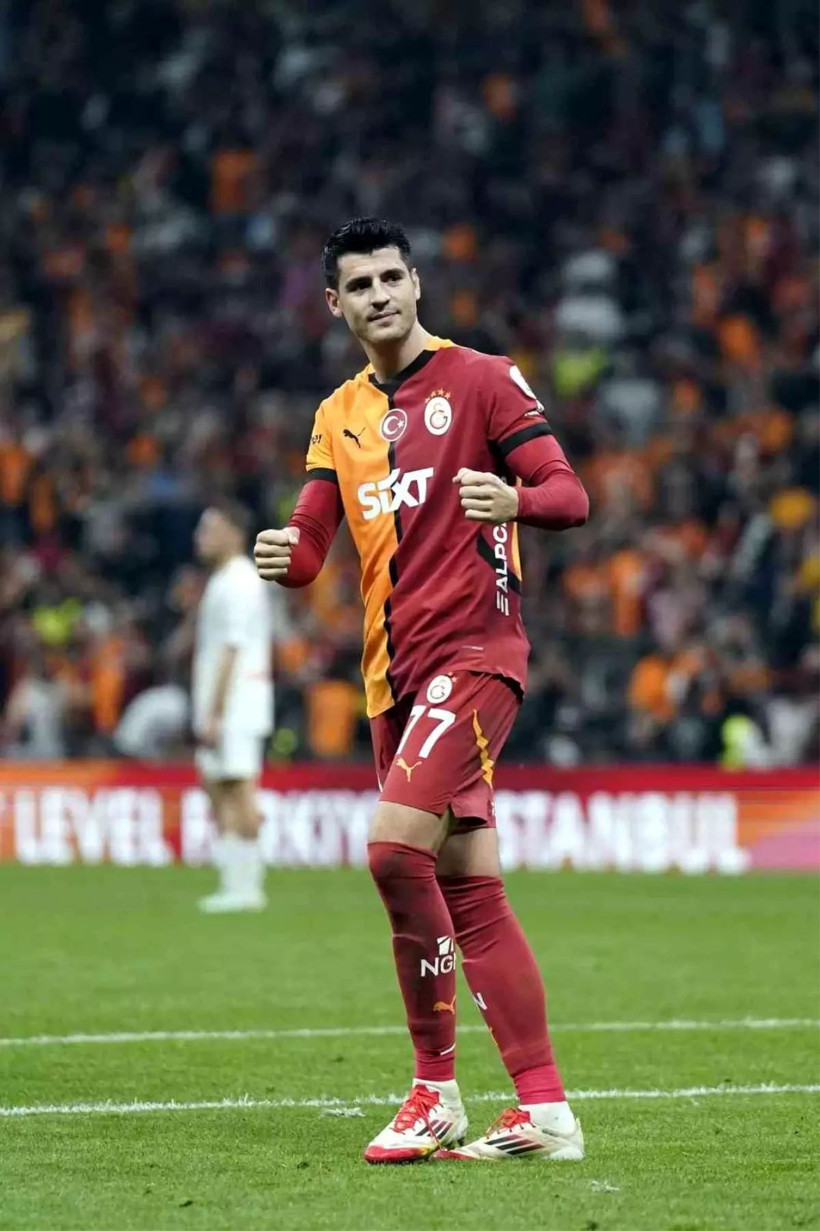 Morata gitmek istedi, Galatasaray “Dur” dedi! Osimhen ve Icardi belirsizliği planları değiştirdi - Resim: 4