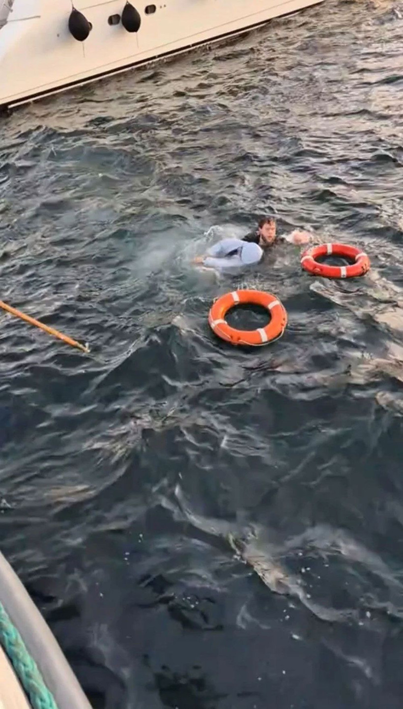 Turistten alkışlanacak hareket: Bir an bile düşünmeden atladı - Resim: 3