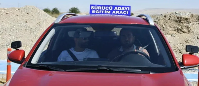 Ehliyet sınavlarında yeni dönem! Sabit güzergâh kalkıyor, artık sürücü adayları... - Fotoğraf: 3