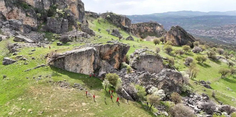 JAK ve JASAT ekipleri, Gülistan Doku’nun cansız bedenine ulaşmak için sahada - Fotoğraf: 2