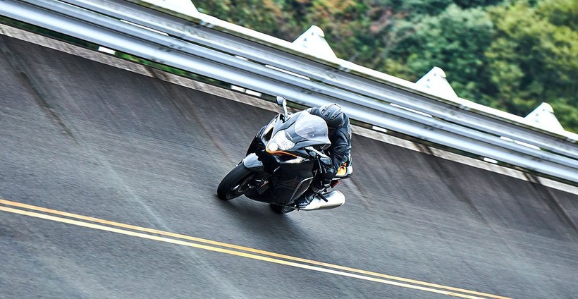 2021 Suzuki Hayabusa Türkiye’de! Fiyatı dudak uçuklatıyor! - Resim: 3