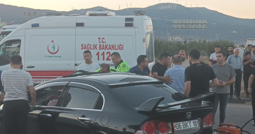 Gaziantep’te TIR ile otomobil çarpıştı: 2 yaralı - Resim: 1