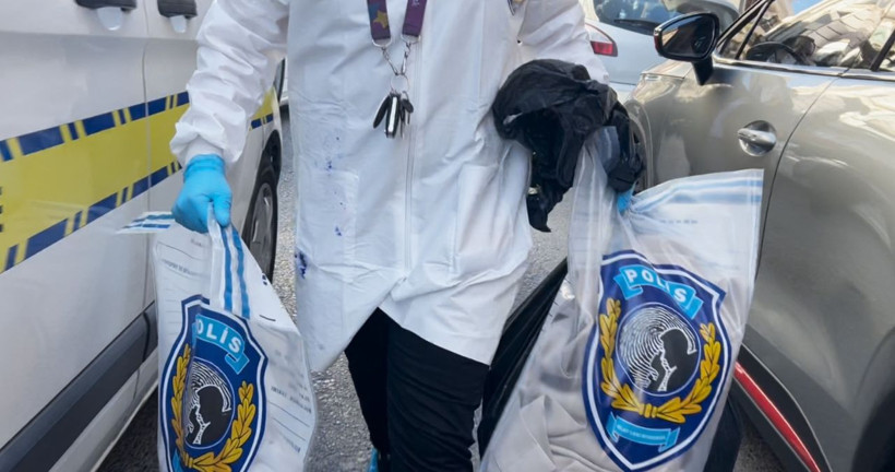 Böcek ailesinin otelde kilitli kaldıkları ortaya çıktı - Resim: 3