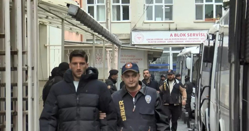 Bahis soruşturmasında son dakika: Mert Hakan, Metehan Baltacı, Murat Sancak adliyeye sevk edildi - Resim: 2